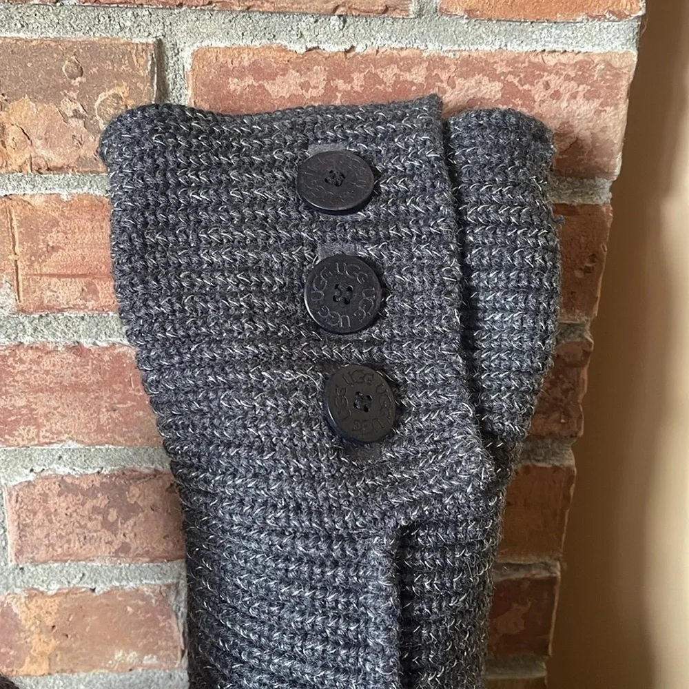 UGG Classic Cardy Button Detailed Dark Gray Knit Boots
